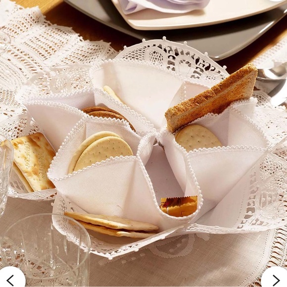 Antique Lace Bread Roll Holder Handmade Off-white Lace 15” - Picture 5 of 5